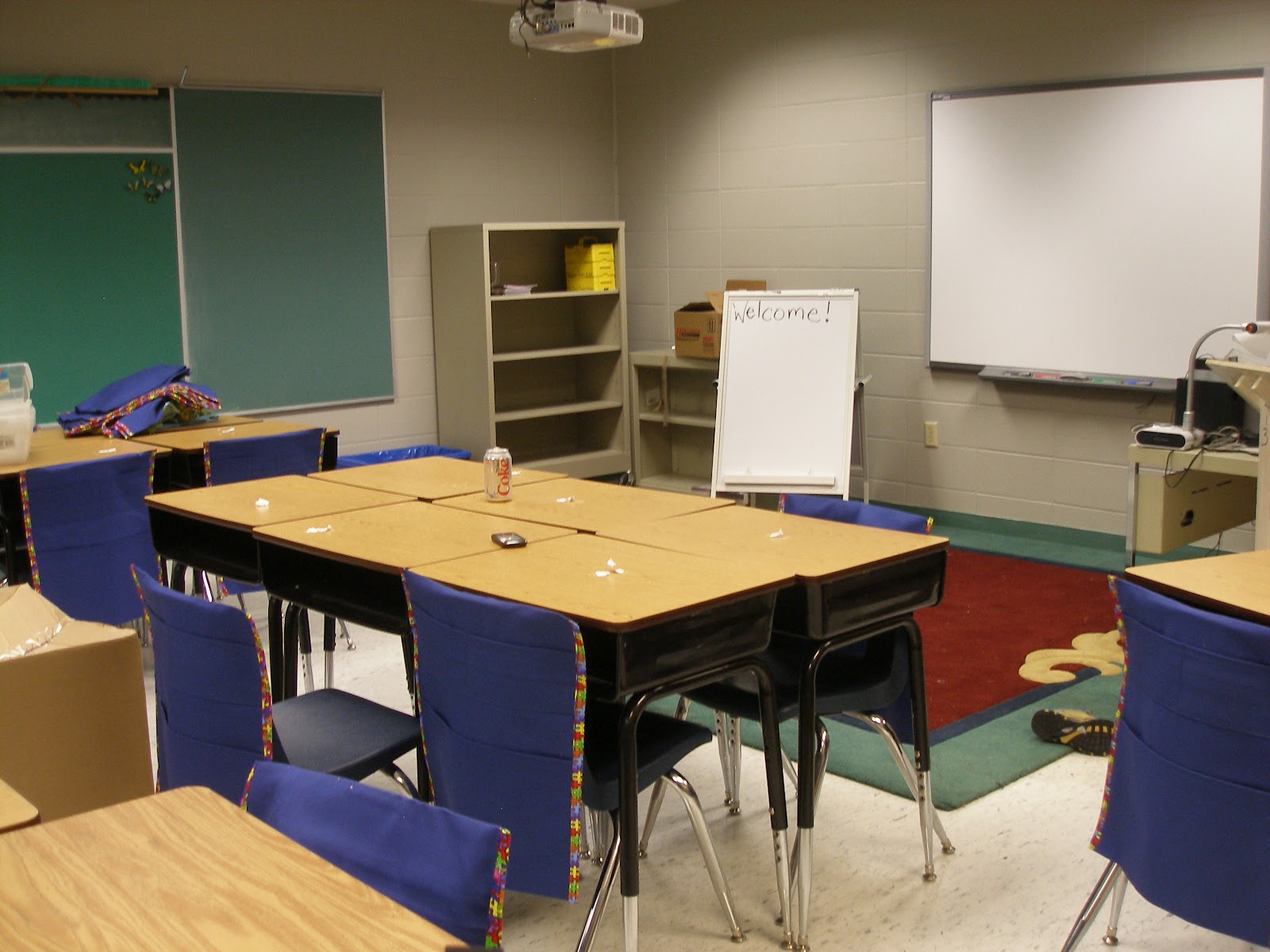 Mrs. Kelly's Fantastic Fourth Grade: Classroom Set-Up Day 1