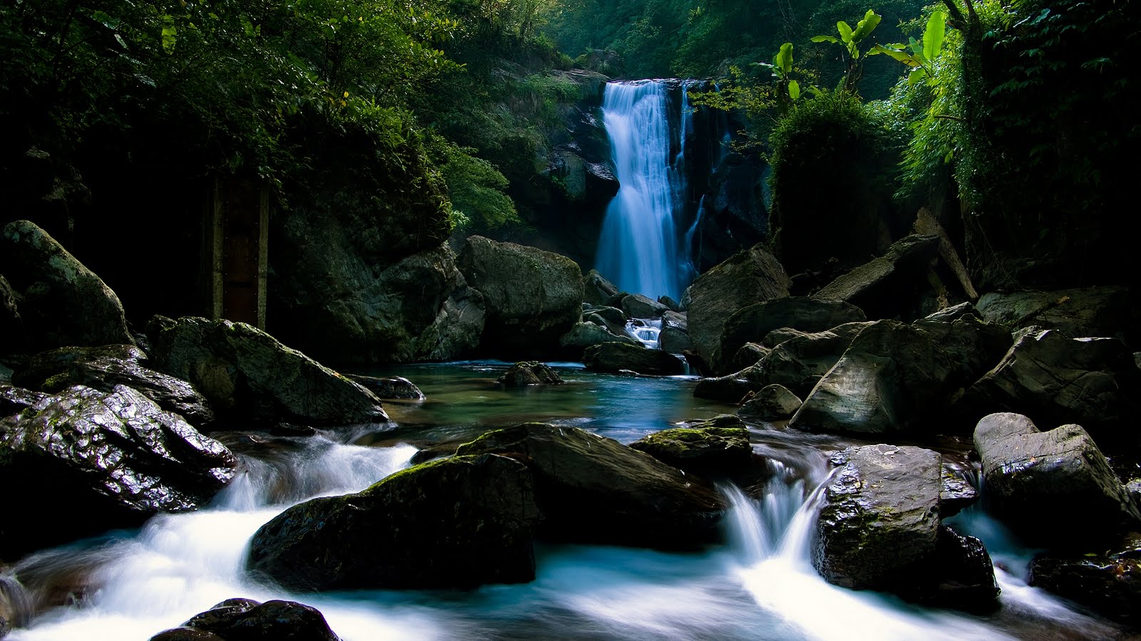 http://3.bp.blogspot.com/-RWzZU3PGtXA/TkQapSuuO2I/AAAAAAAAIkY/kB-6PczlhcQ/s1600/1920x1080+HD+high+resolution+wallpapers.jpg