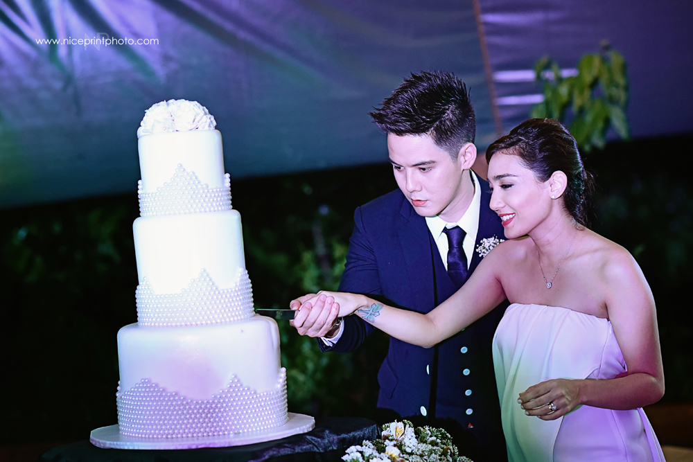 nice print destination and international wedding photography and