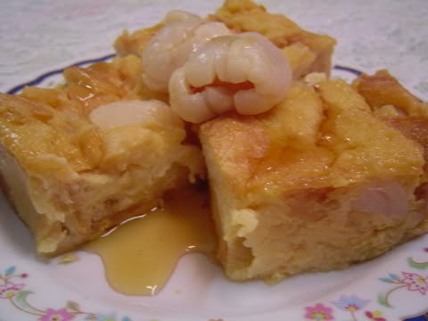 Resepi Puding Roti Mentega Laici Bersama Sos Kastard