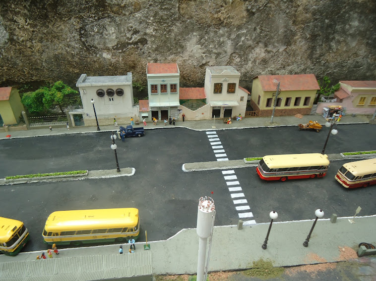 Miniaturas do ônibus Cermava 1ª parte