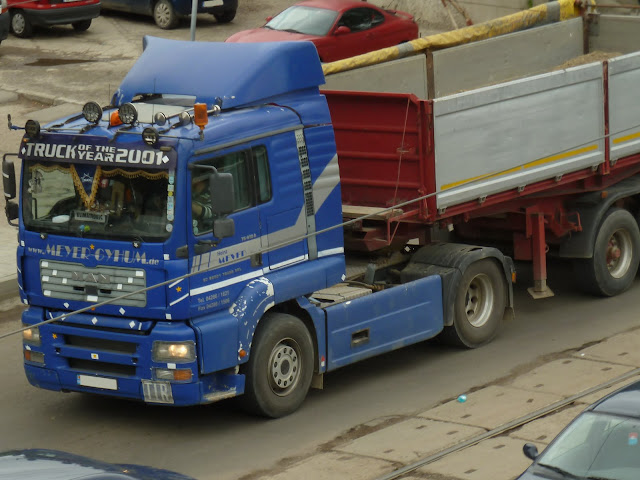 MAN TG 410 A , MAN TG , MAN TG 410 A  4x2 Truck Blue + Red and Gray Dump Trailer
