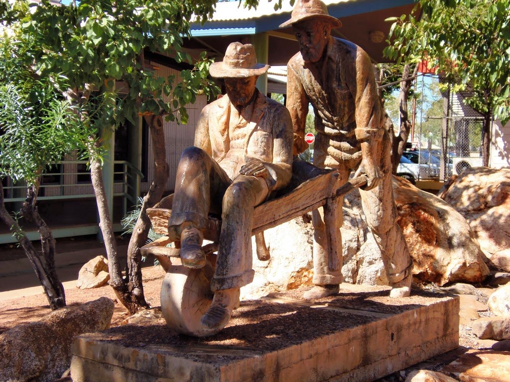 Solo Steve On The Road HALLS CREEK WA