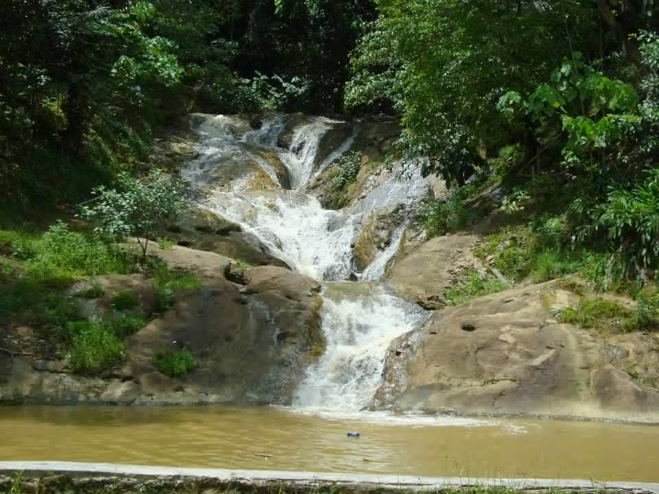 Air Terjun Pinang Seribu | Info Samarinda