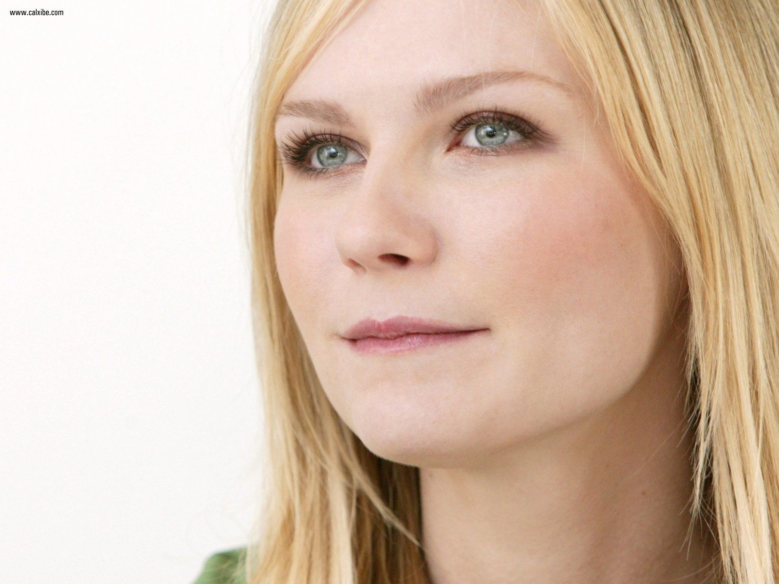 http://3.bp.blogspot.com/-RaJQ53ezfEg/Te55wJjzLYI/AAAAAAAAASQ/0CJRkL_Zg5Y/s1600/kirsten_dunst_20061210_0002.jpg