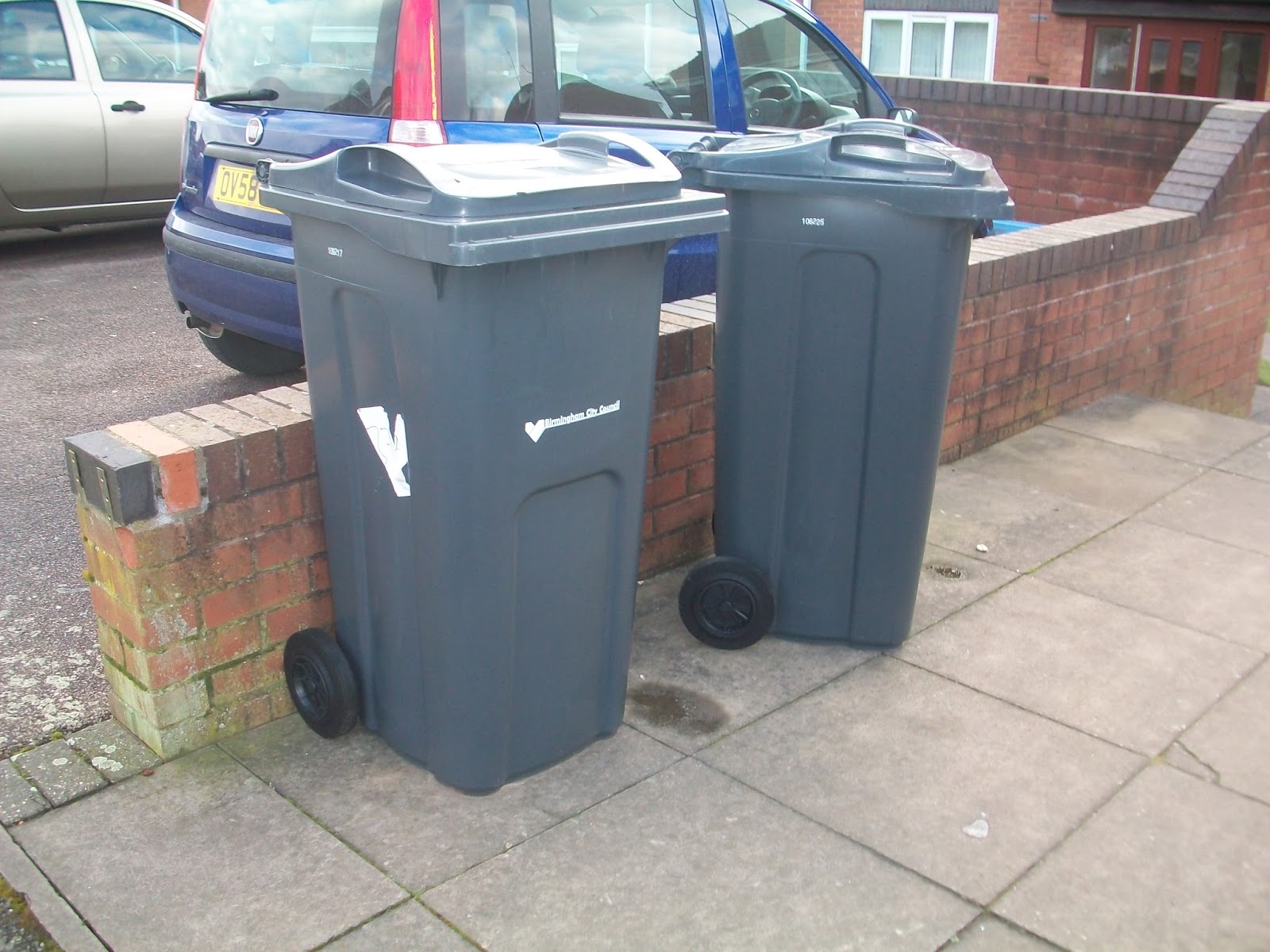 Keith Linnecor News & Views from Oscott Ward OSCOTT WHEELIE BIN