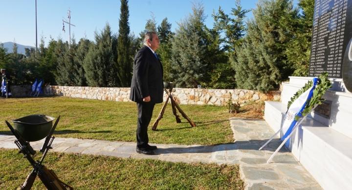 Καμμένος: Δεν θα υποστείλουμε ποτέ τις σημαίες, ούτε τα λάβαρά μας Καμμένος: Δεν θα υποστείλουμε ποτέ τις σημαίες, ούτε τα λάβαρά μας