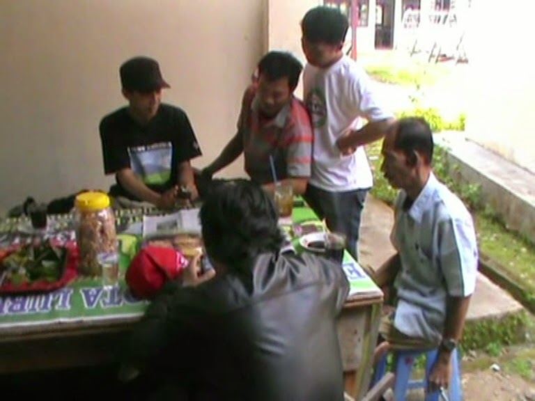 Video Mesum Siswi Smk 4 Probolinggo Video Mesum Siswi Smk 4 Probolinggo