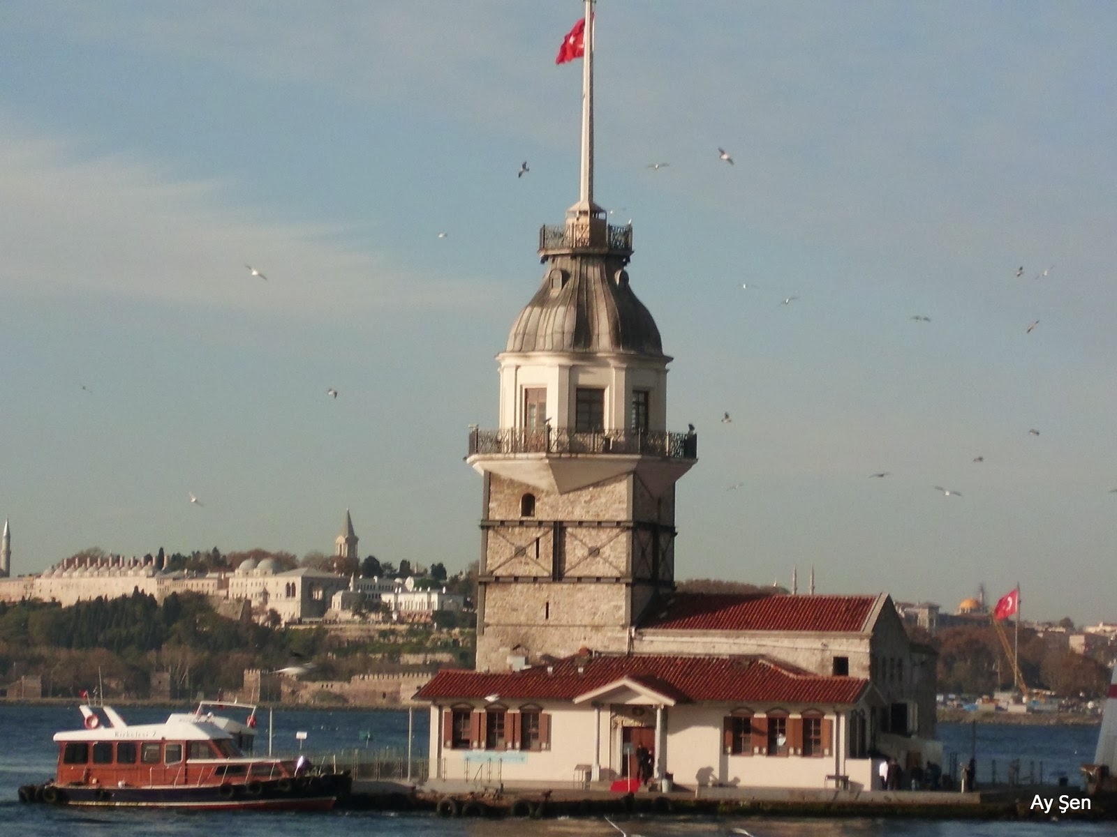 biz senle ikimiz istanbul un incisi kiz kulesi