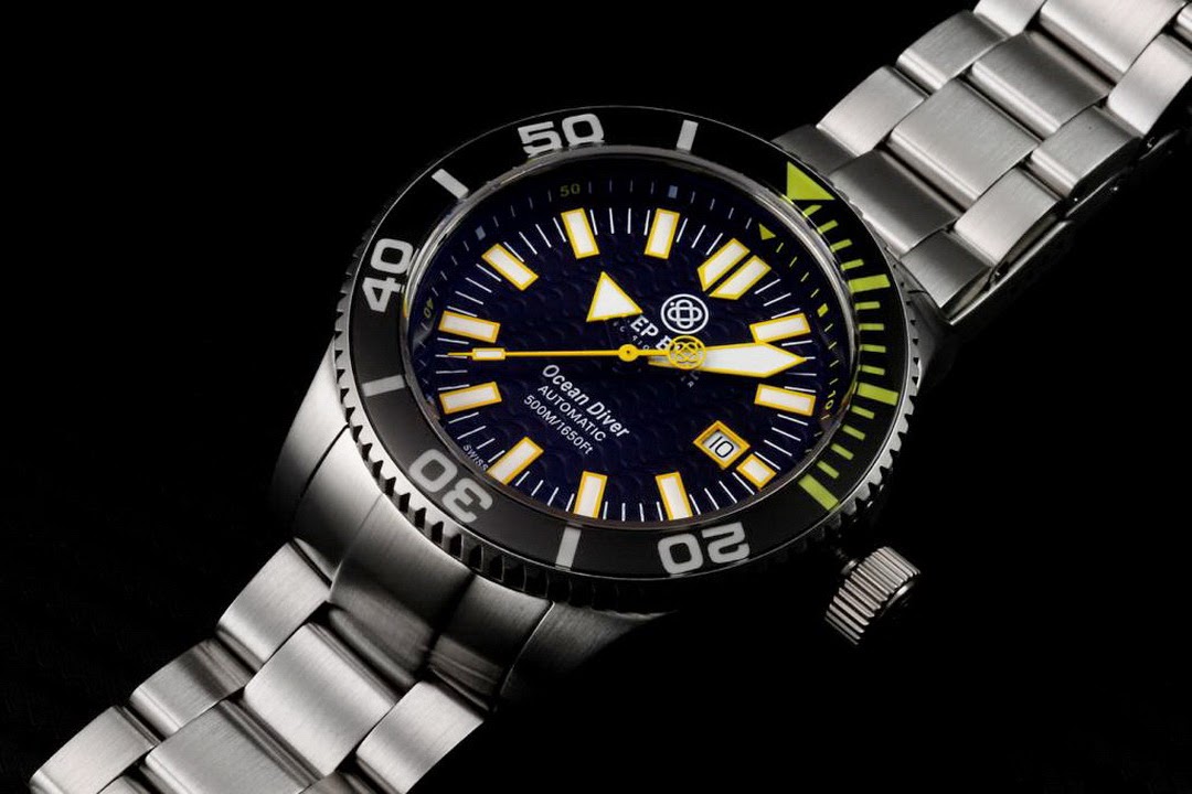 deep blue ocean diver 500