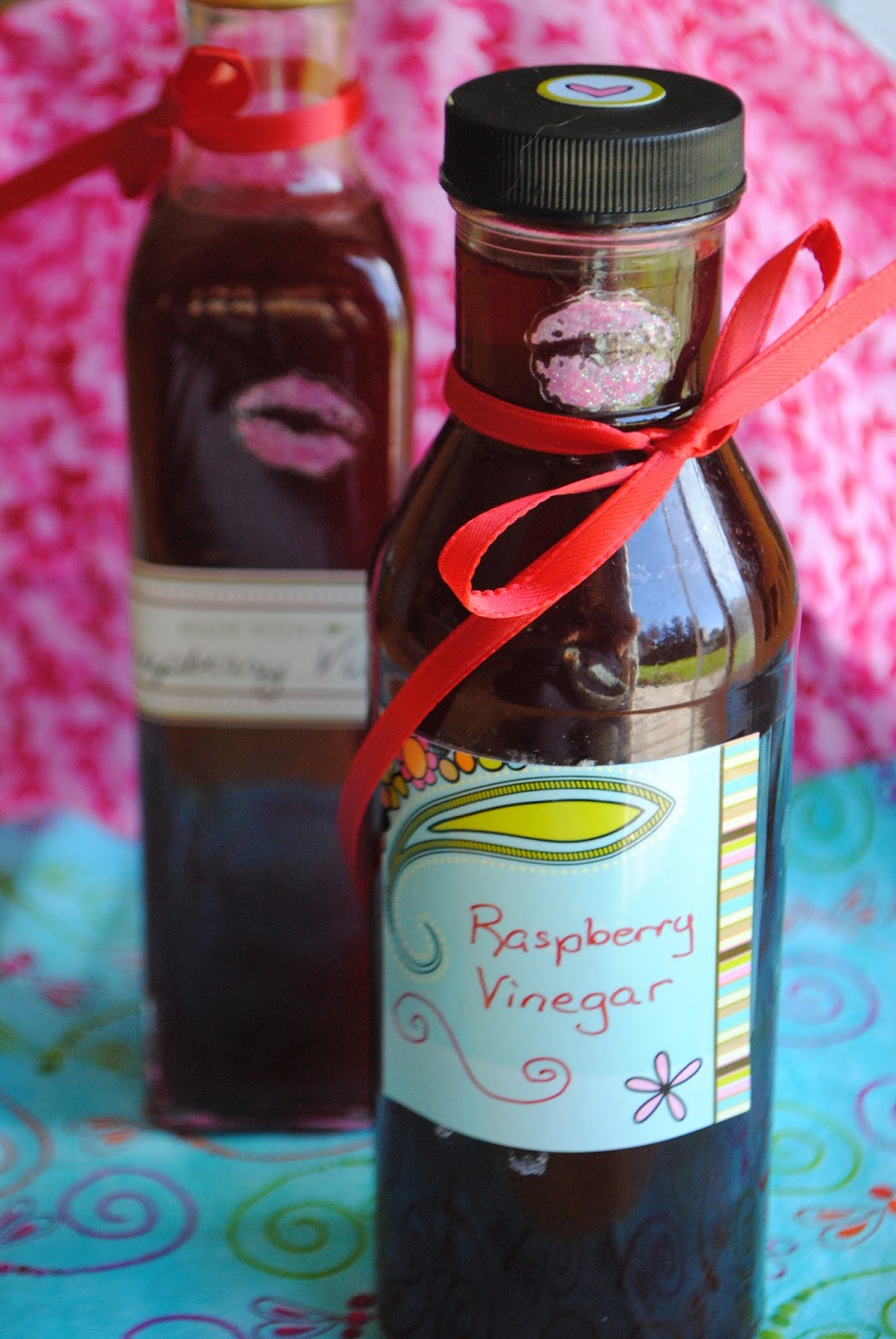 Lori's Lipsmacking Goodness Raspberry Vinegar