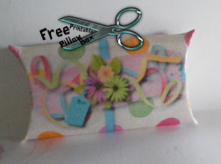 Pillow box freebie and printable. property of Cassie's Creative Crafts