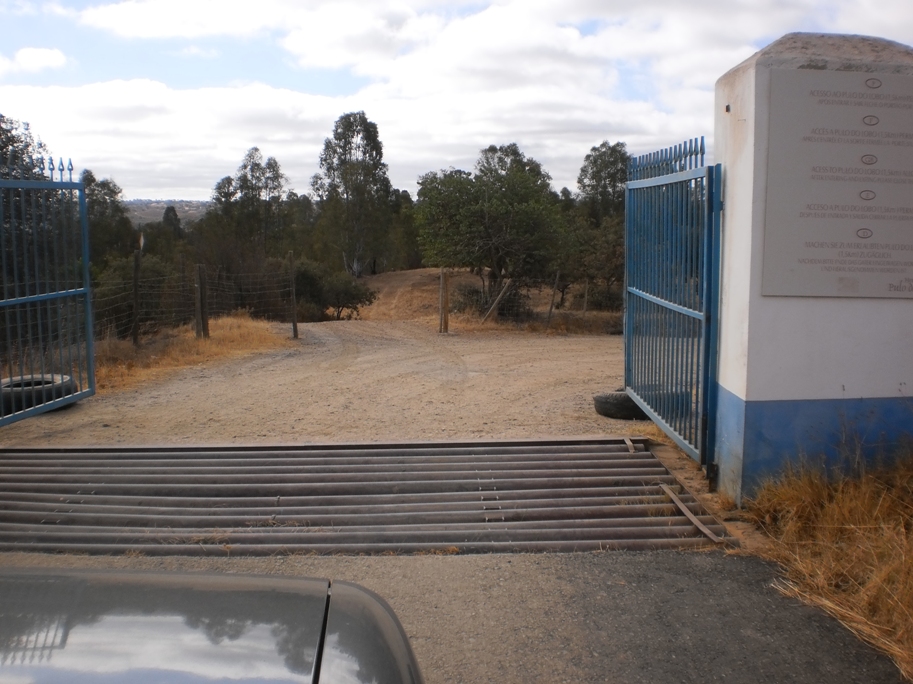 Portão de entrada do Pulo do Lobo