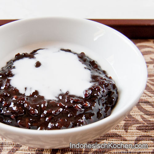 Schwarzer Reispudding: Nussig und cremig - EAT CLUB