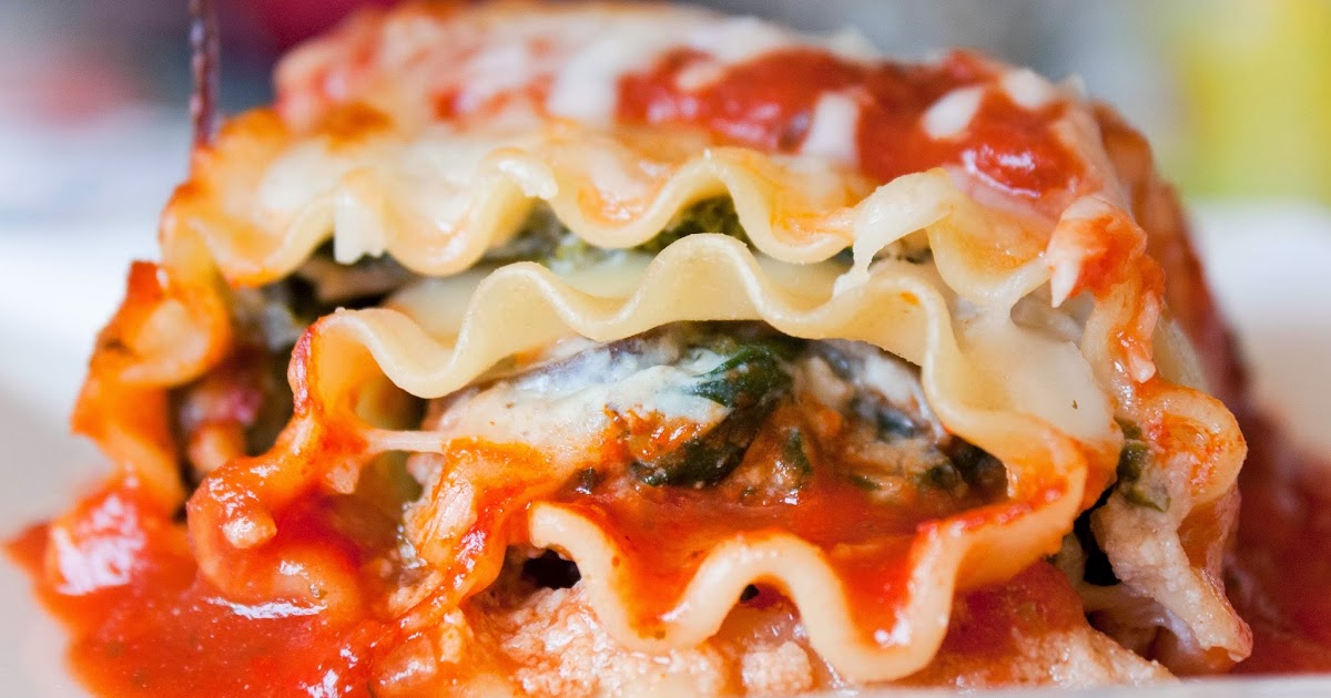 *SkinnyMinhy's Adventures in Food + Crafting Land* Kale Spinach