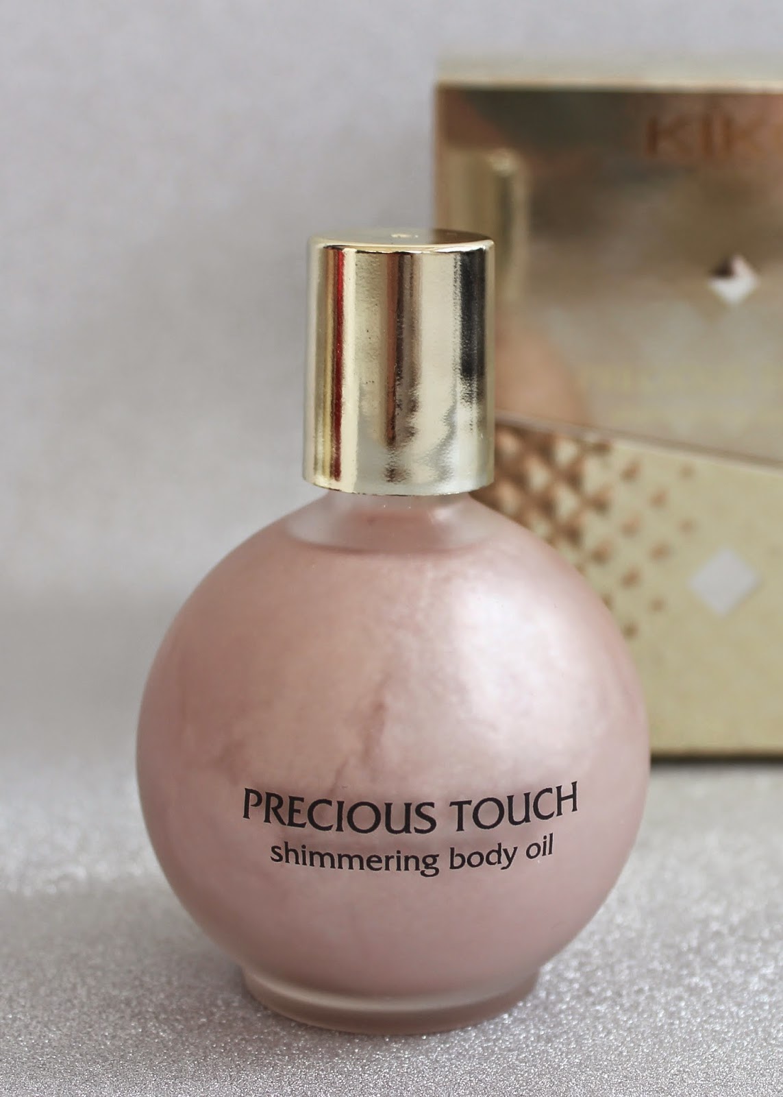 Christmas Beauty KIKO Haute Punk Precious Touch shimmering body oil