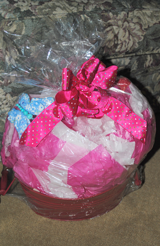 Five mum valentine gift things basket Five Things - Fashion meets Food