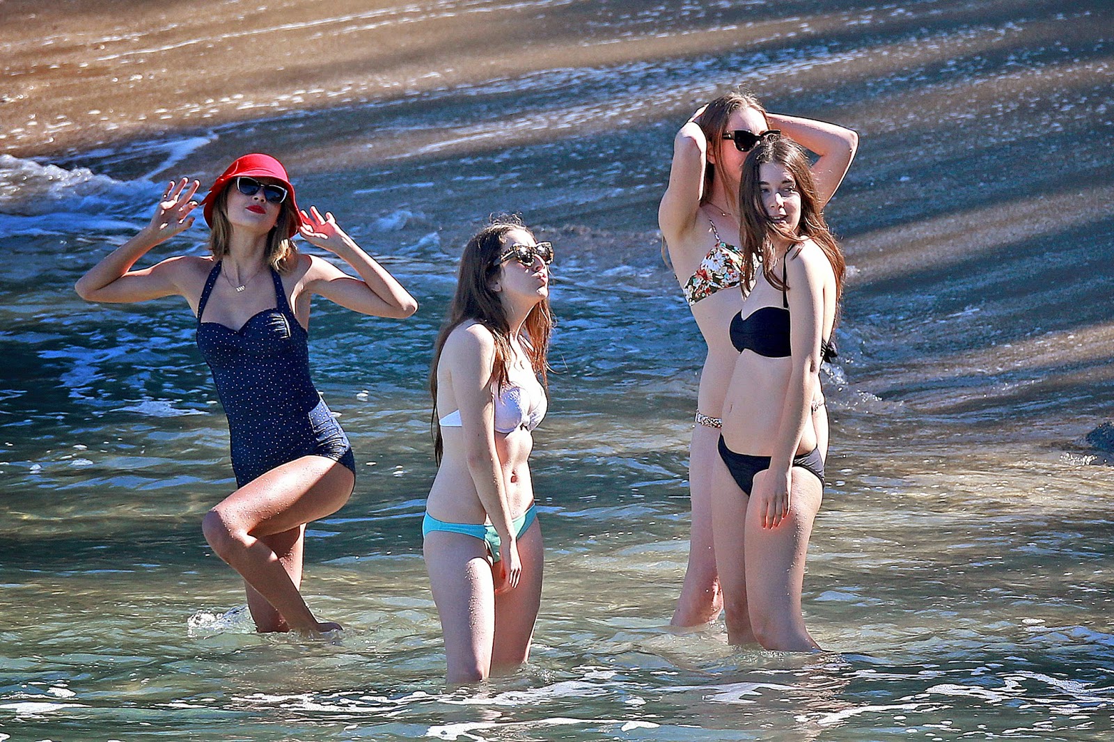 Some Sexy Swimsuit Candid Photos On A Beach In Maui.