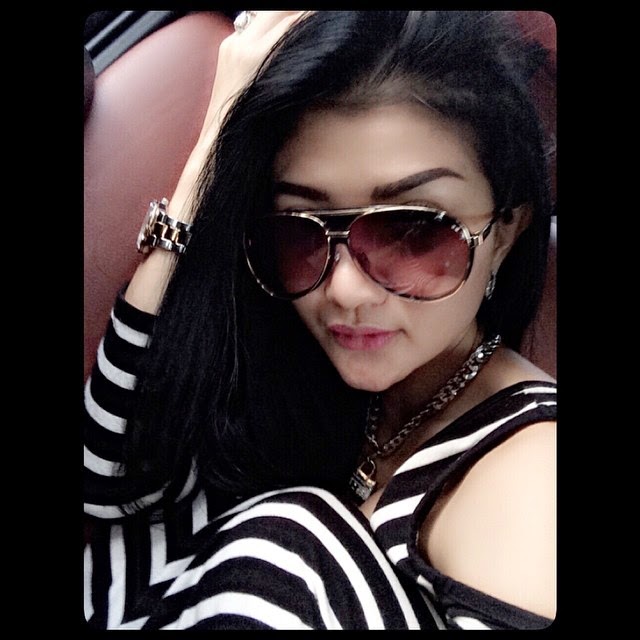 23 Foto Sexy Terbaru Gina Youbi Sister di Instagramnya