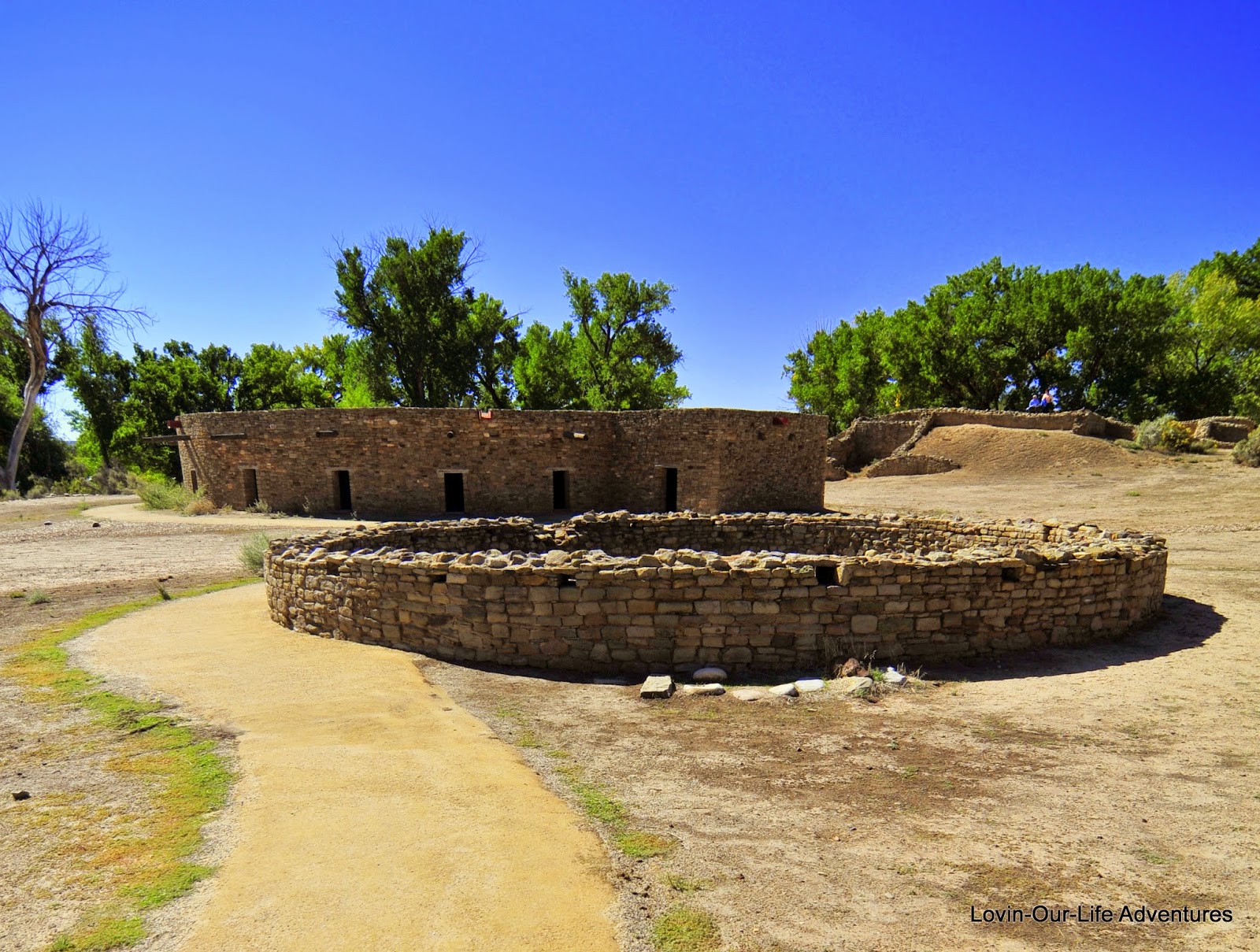 LovinOurLife Adventures Aztec New Mexico and the Aztec Ruins.