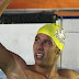 Brasileiro faz história na natação