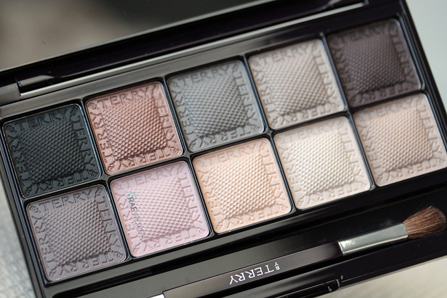 By Terry Eye Designer Palette in Smoky Nude Review, Photos, Swatches.