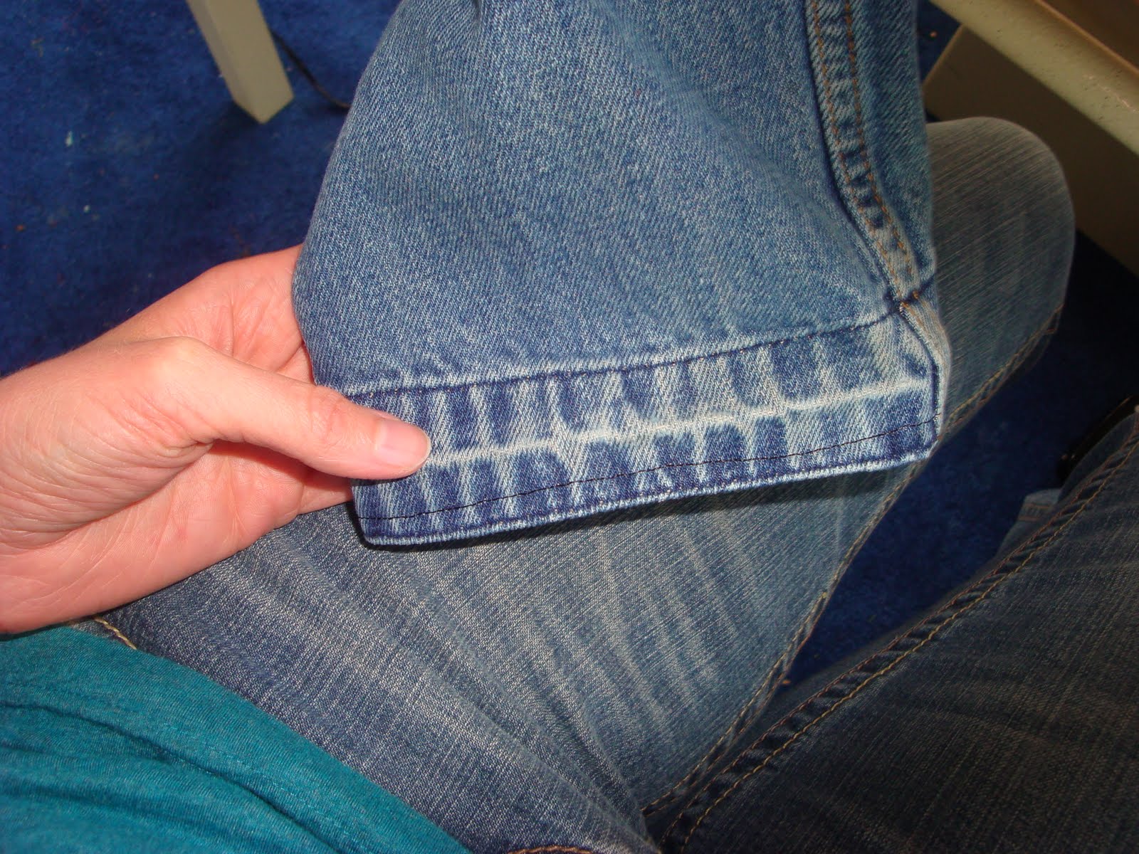 SeeMeSew How to lengthen pants