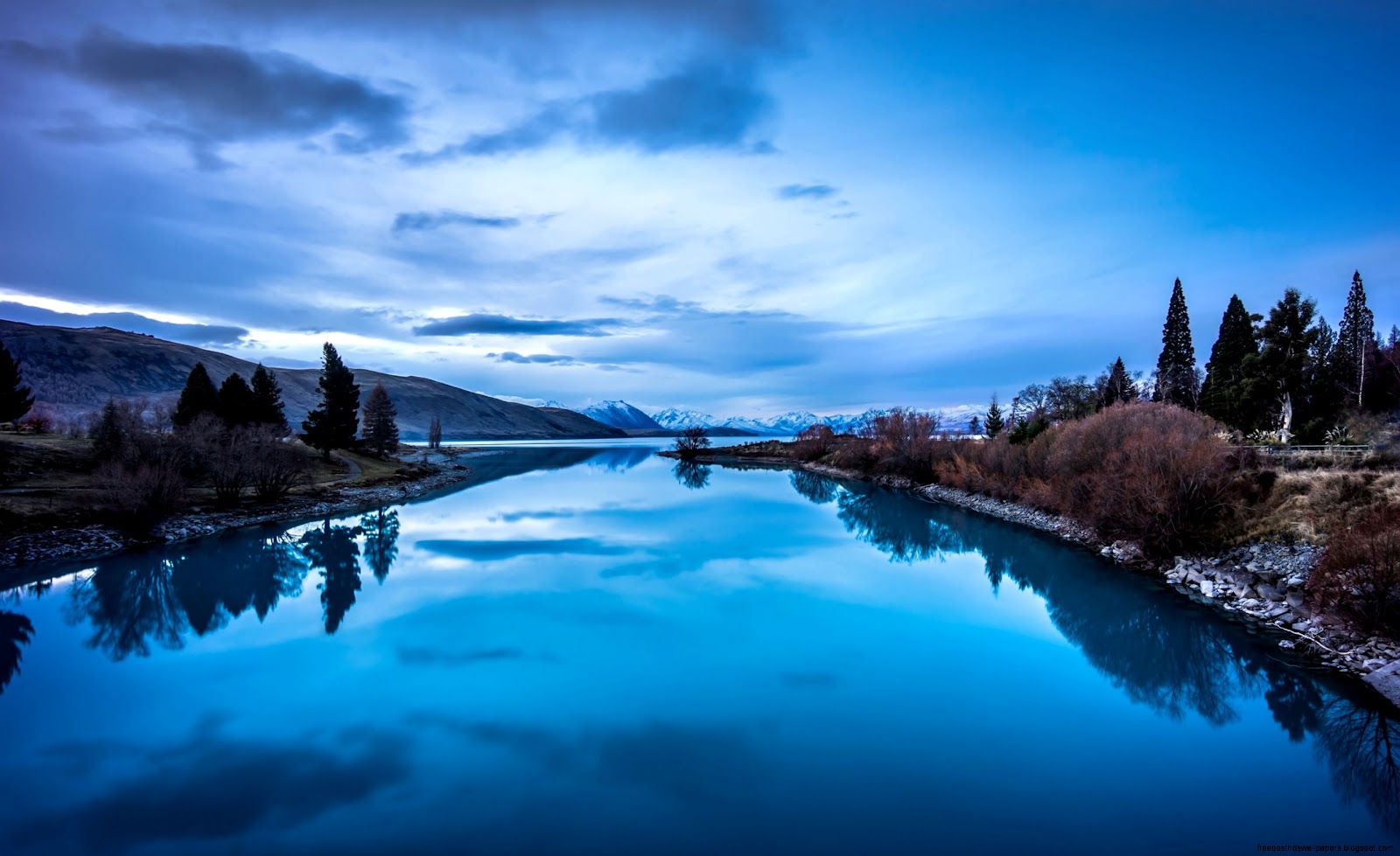 Beautiful Mountain Lake Landscape Beautiful Mountain Lake Landscape