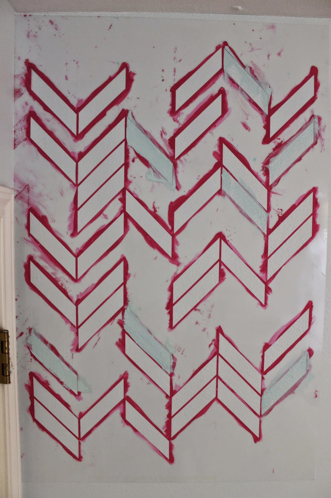 The ragged wren Herringbone Stencil HowTo