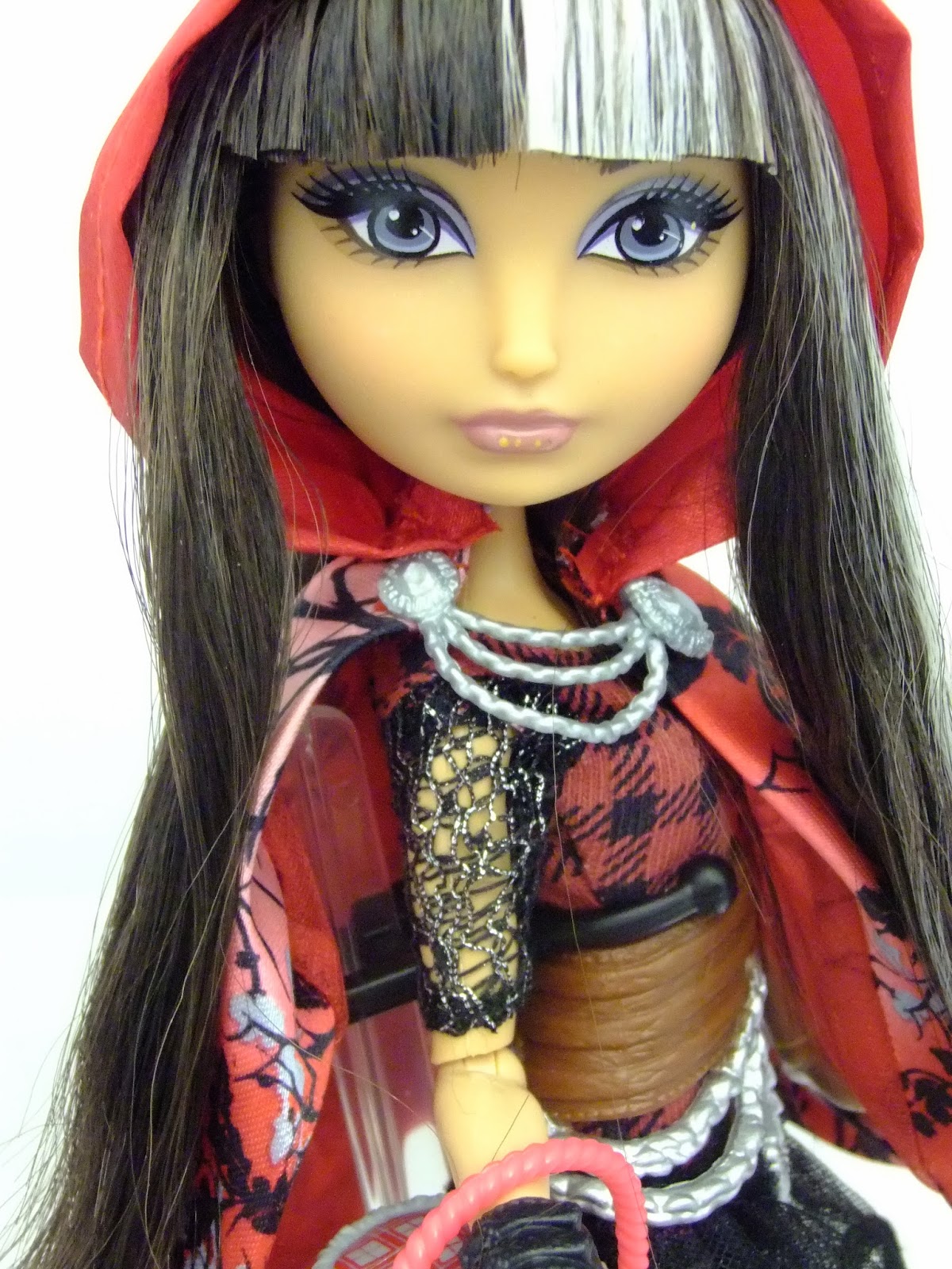 ever after high cerise wolf doll