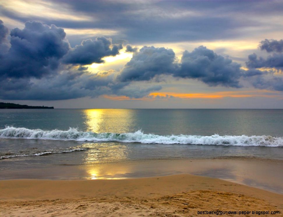 Panoramio Photo of Cloudy sunset at Bali beach Jimbaran village Panoramio Photo of Cloudy sunset at Bali beach Jimbaran village