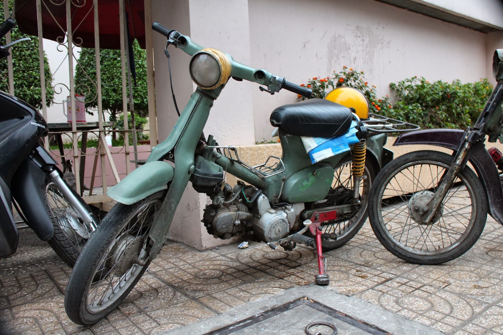 バイクおじさんtez アラウンド ザ ワールド ベトナムで心惹かれたカブたち ベトナム中古バイク相場