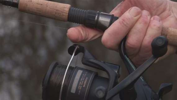 stringing a fishing rod