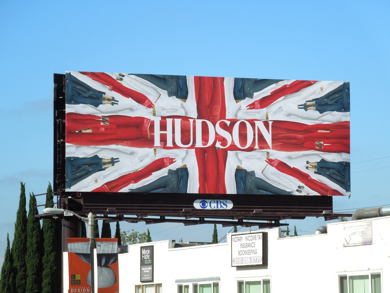 airline billboards