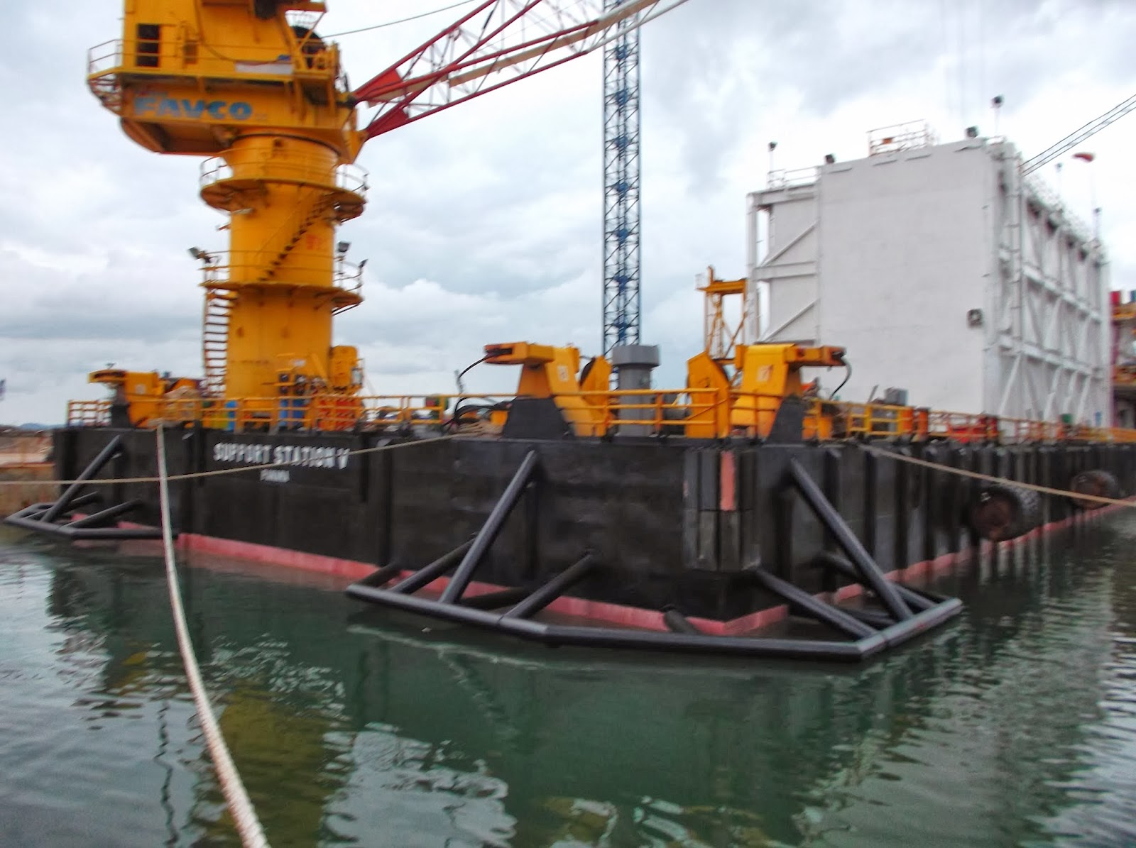 Job Oiler & Chief Officer Kapal Work Barge Loker Pelaut