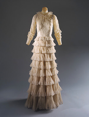 Trend Criticism Fashion Trend Criticism Fashion