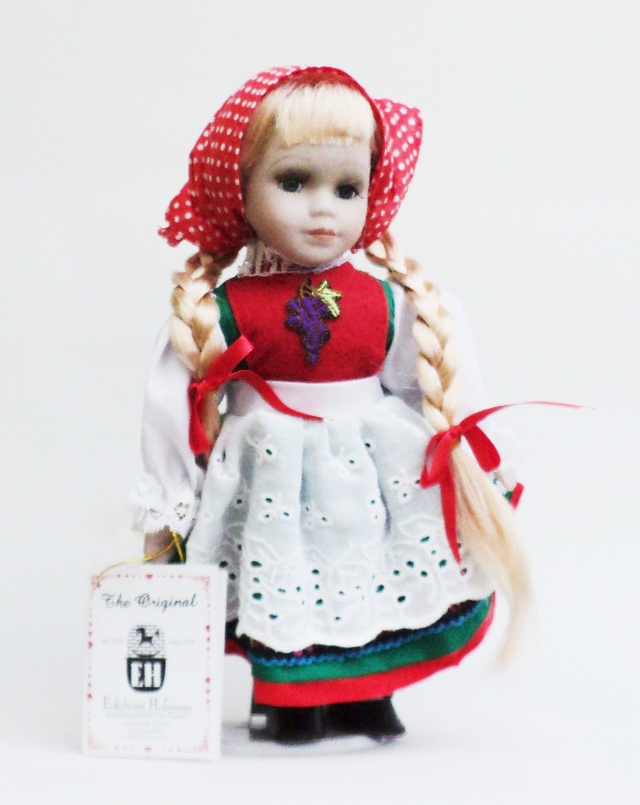 traditional german dolls