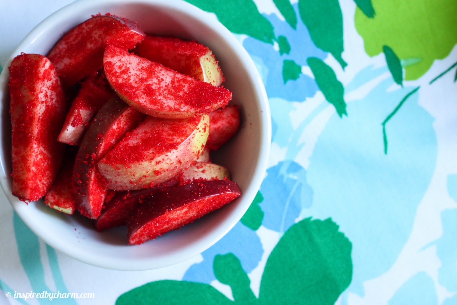 Jazzy Jello Apple Slices