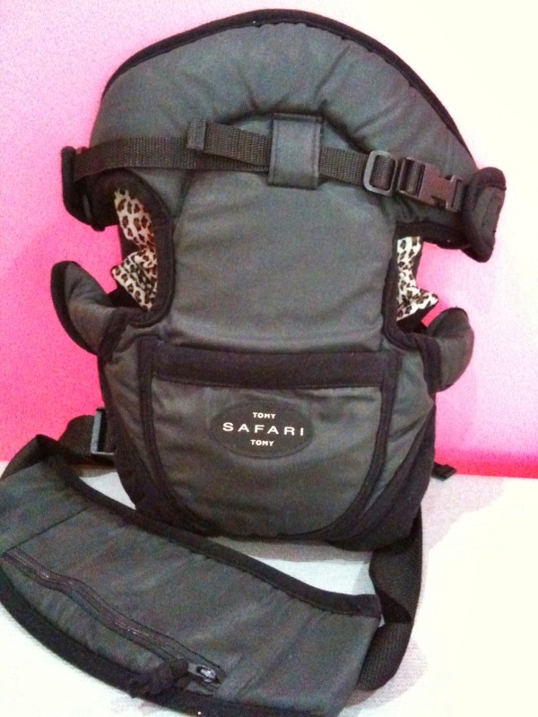 tomy safari baby carrier