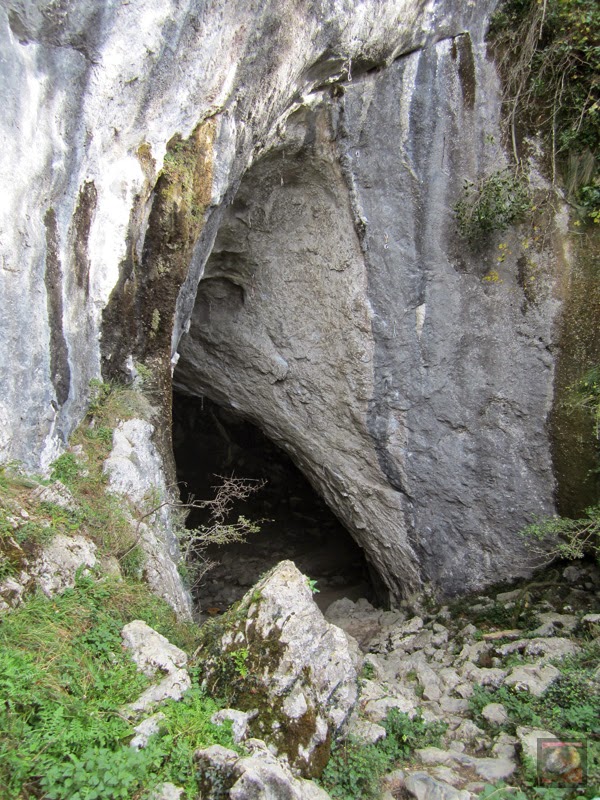 Cuevas de Baltzola en Dima (Bizkaia)