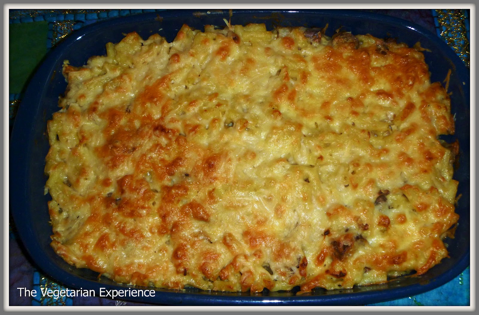 The Vegetarian Experience Macaroni Cheese with Vegetarian Sausages and Veg
