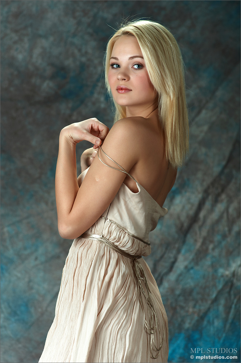 Talia at MPLStudios: Talia - The Delicate Edge - MPLStudios