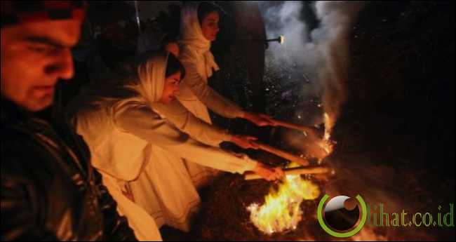 Rumah Kebohongan Rumah Kebohongan