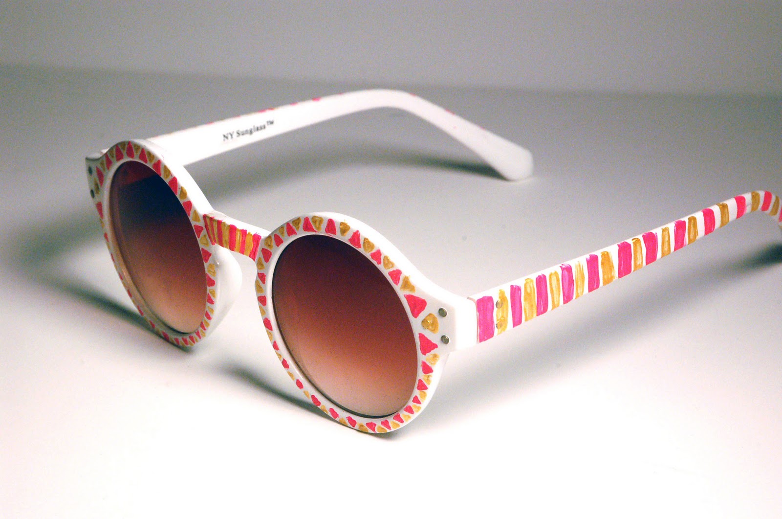 Hey! Look what I Made! Handpainted Sunglasses