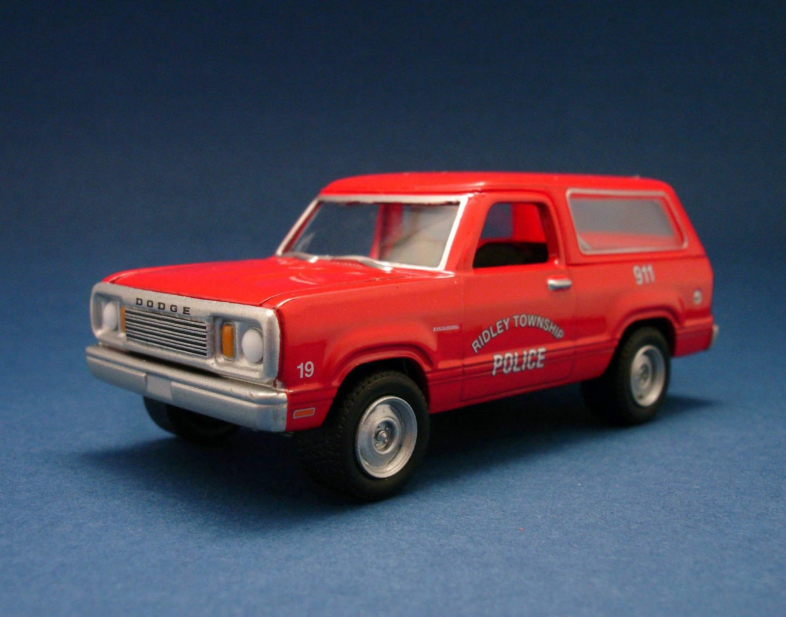 Diecast Hobbist Dodge Ramcharger Ridley Township, PA Police