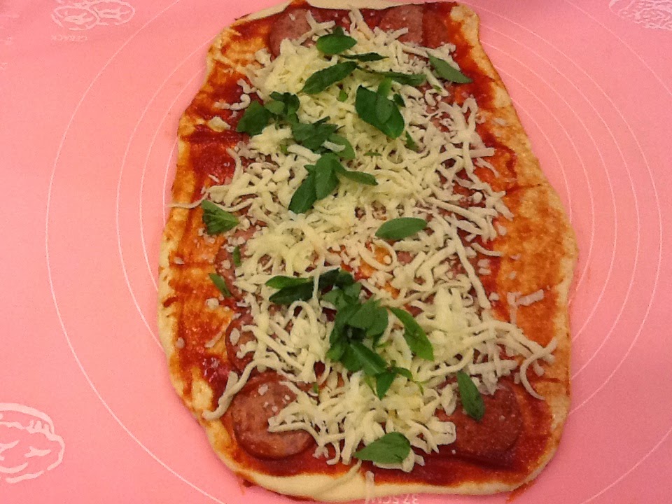 Pepperoni Non Prove Mini Pizza Rolls 无须发酵披薩小卷