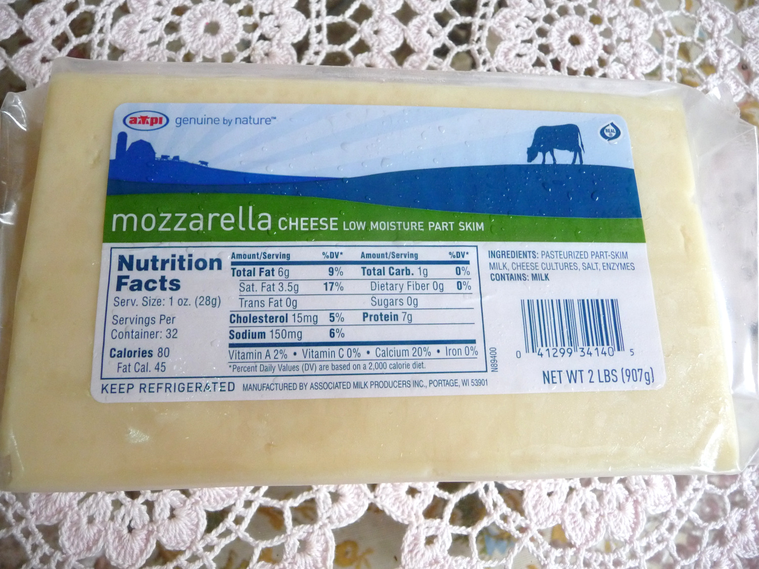 SPLENDID LOWCARBING BY JENNIFER ELOFF MIRACLE DOUGH PIGS IN A BLANKET