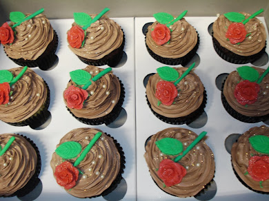 Red Rose Cupcakes