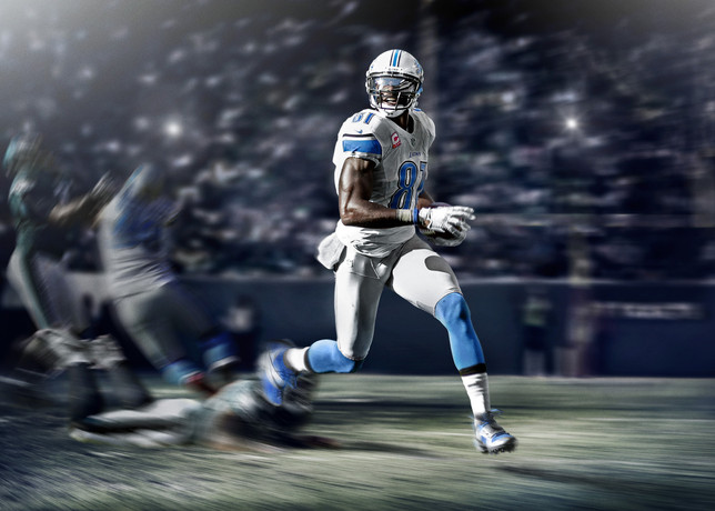 calvin johnson football cleats