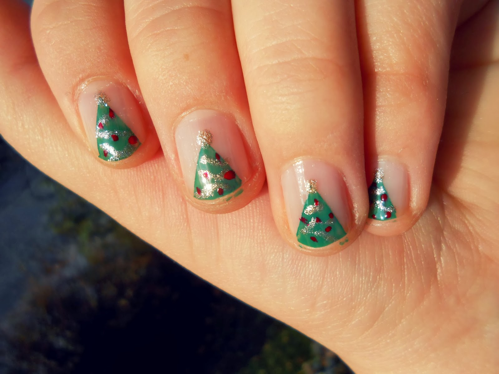 2. "Christmas Tree Nails" - wide 9